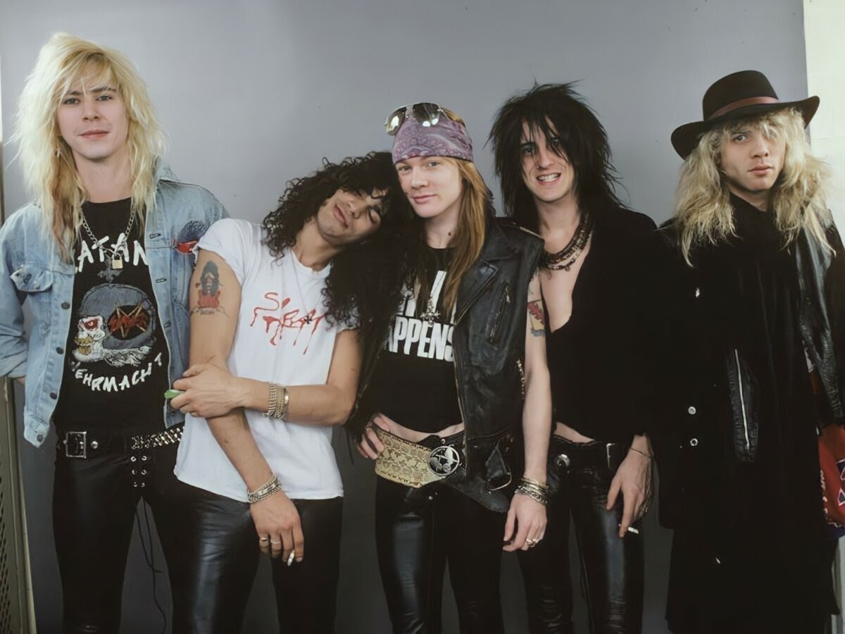 You are currently viewing The controversial lyric Guns N’ Roses removed from ‘Paradise City’