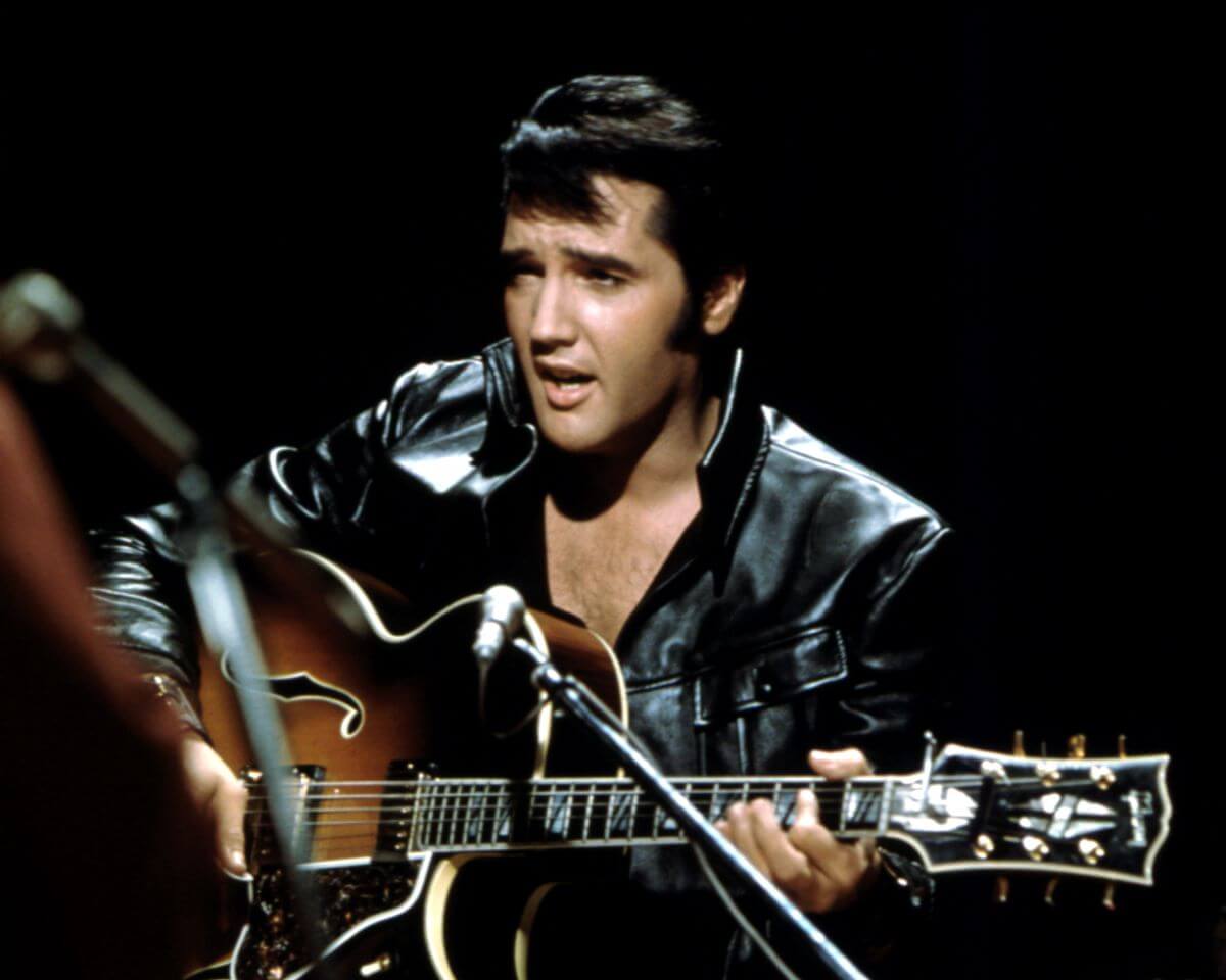 You are currently viewing Elvis Told a Girlfriend She Was an ‘Old Woman’ When She Turned 30