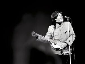 Read more about the article Paul McCartney’s favourite bass line for The Beatles