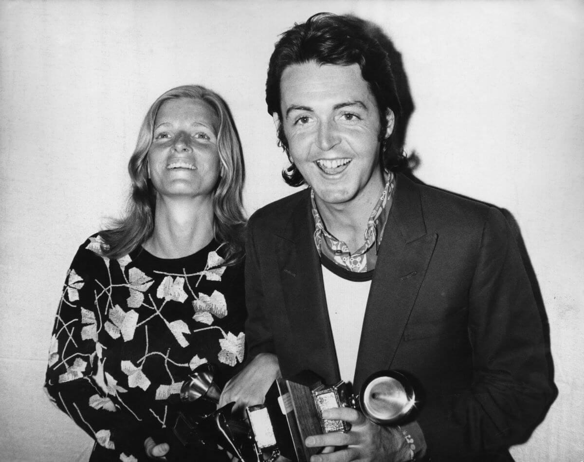 You are currently viewing Paul McCartney Said Linda McCartney ‘Couldn’t Believe’ His Terrible Living Conditions When They Met