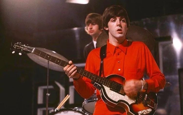 You are currently viewing Search launched for Paul McCartney’s lost £10m bass guitar
