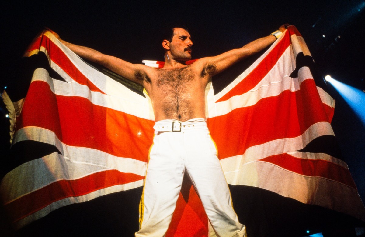 You are currently viewing Freddie Mercury Was ‘Outraged’ by How This Queen Song Was Received in England