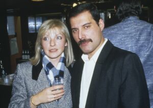 Read more about the article Who Is Freddie Mercury’s Longtime Partner and Friend Mary Austin?