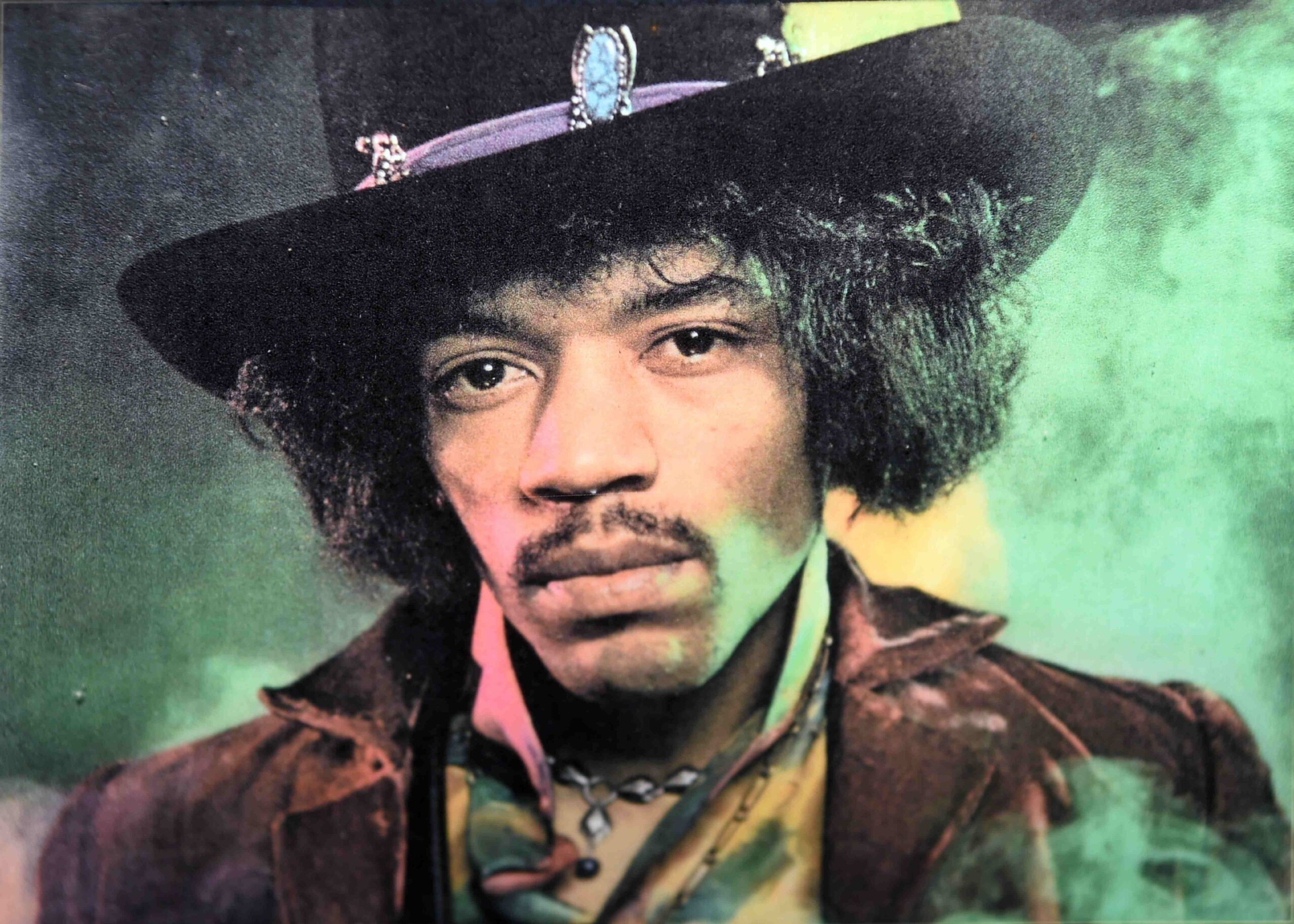 You are currently viewing Jimi Hendrix Was Reportedly ‘Possessive’ of Girlfriend Faye Pridgon