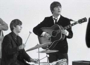 Read more about the article The ‘All-Time Great’ Ringo Starr and John Lennon Jam Yoko Ono Broke Up