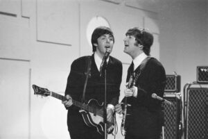 Read more about the article Paul McCartney Said He Changes Lyrics if John Lennon Would’ve Thought They Were ‘Soppy’
