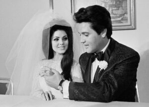 Read more about the article Priscilla Presley Thought Elvis Was ‘Really Gross’ Before She Met Him