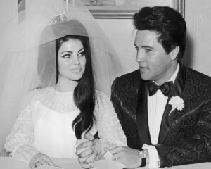 Read more about the article Priscilla Presley Says Her Parents Were ‘Bewildered and Confused’ By Her Relationship With Elvis Presley