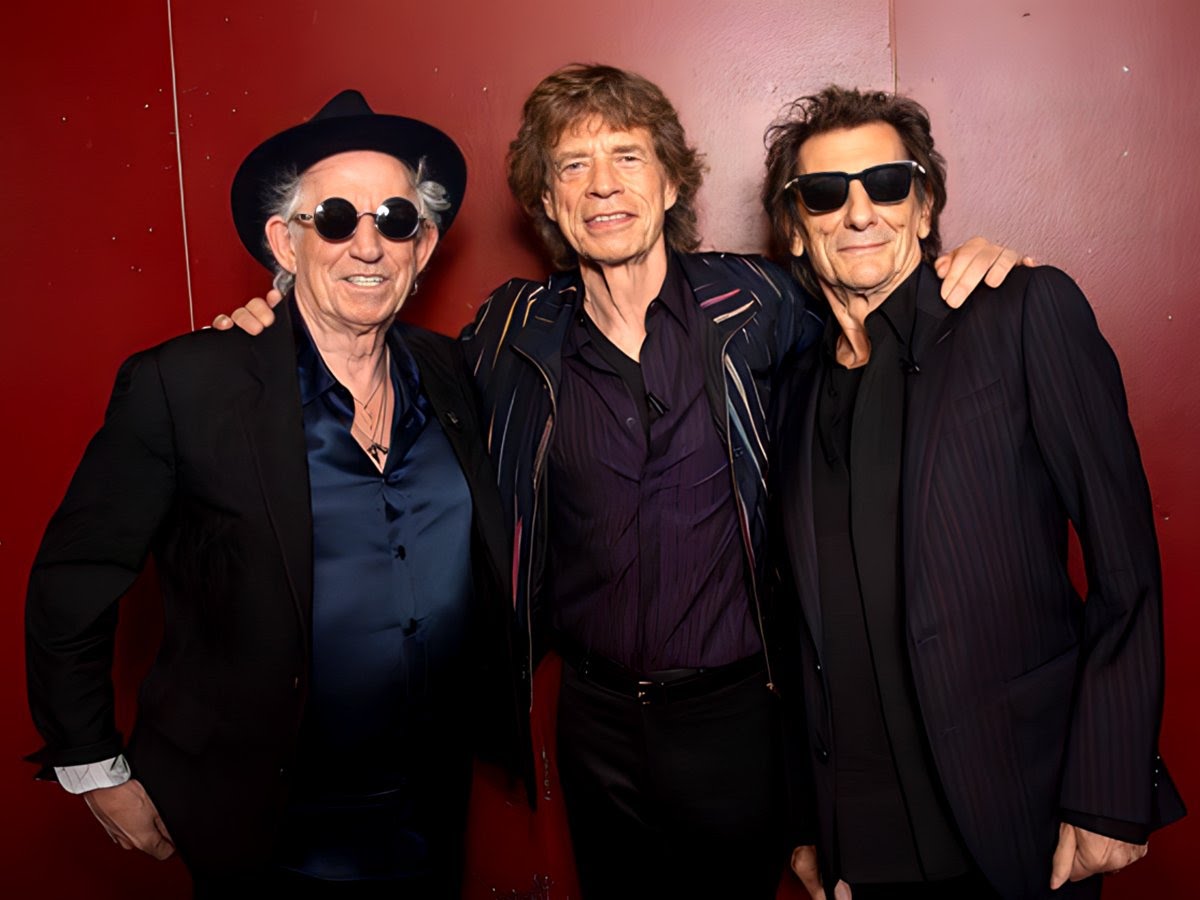Read more about the article The Rolling Stones make chart history with ‘Hackney Diamonds’