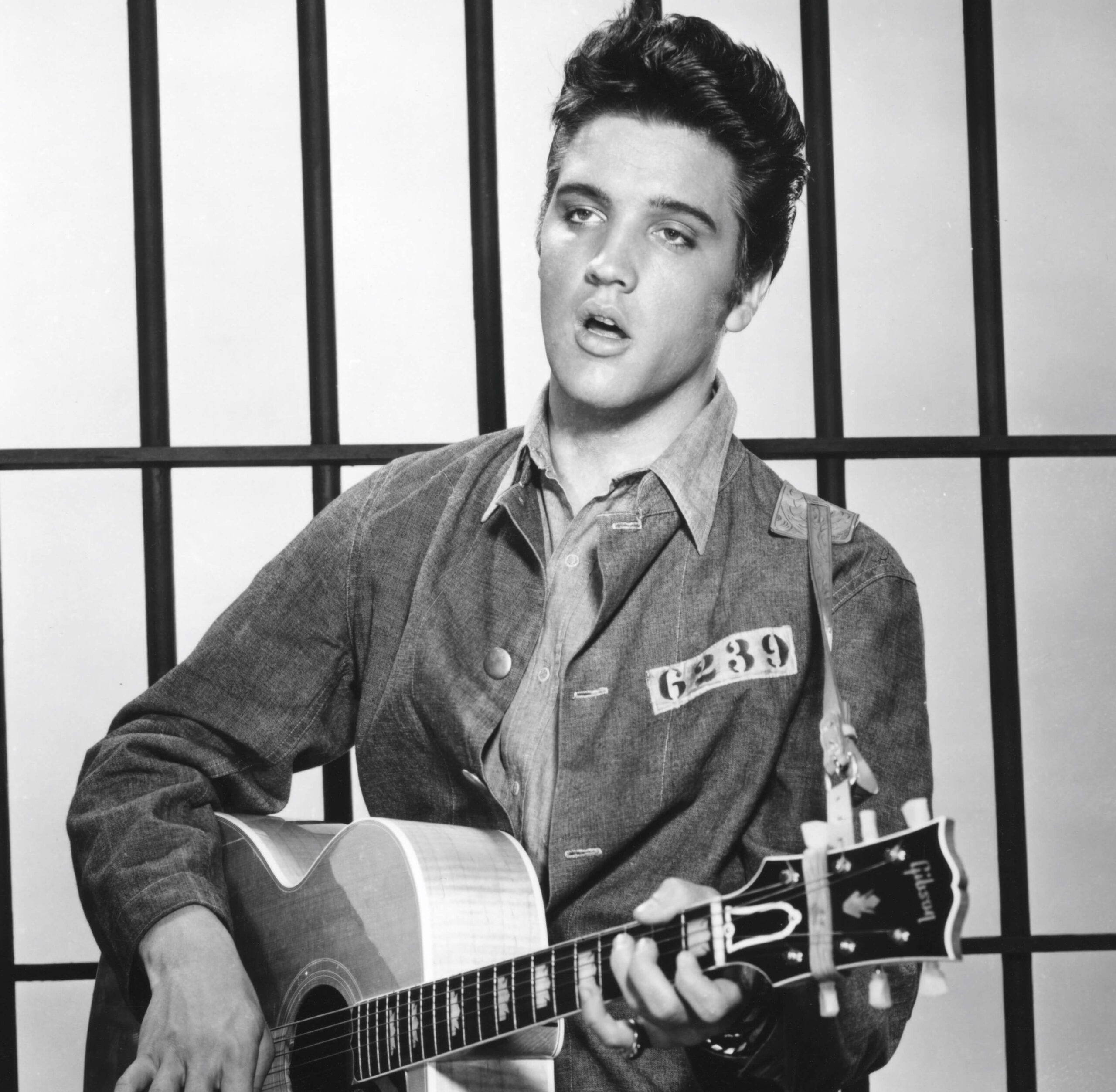 You are currently viewing How Elvis Presley’s Songwriter Reacted to Eminem Sampling ‘Jailhouse Rock’