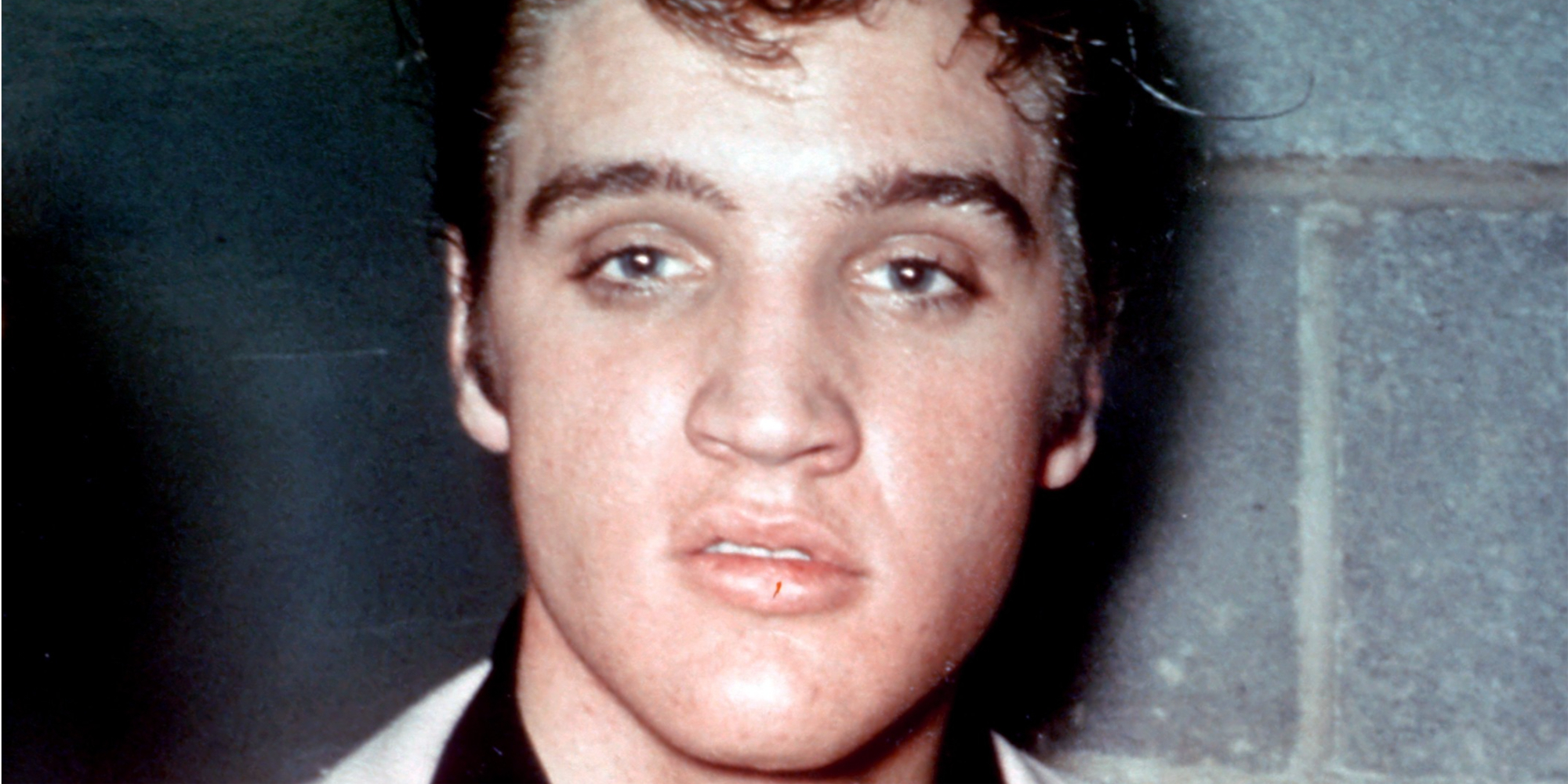 You are currently viewing Elvis Presley Bought Graceland For $102,000 In 1957