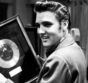 Read more about the article Colonel Tom Parker Questioned Why 1 Elvis Song Took 15 Minutes to Write