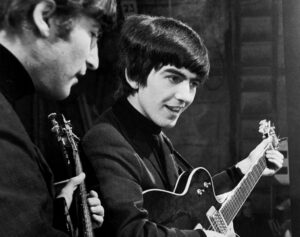 Read more about the article How a George Harrison Song Hit #1 Again 31 Years After It Was Released