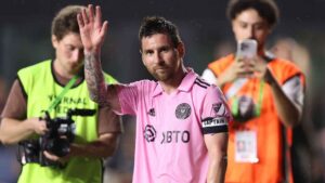Read more about the article Lionel Messi returns but Miami loss ends MLS playoff hopes