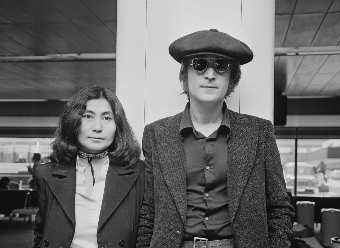 You are currently viewing John Lennon Said 1 B-52’s Member Must’ve Studied Yoko Ono’s Songs ‘Like a Thesis’
