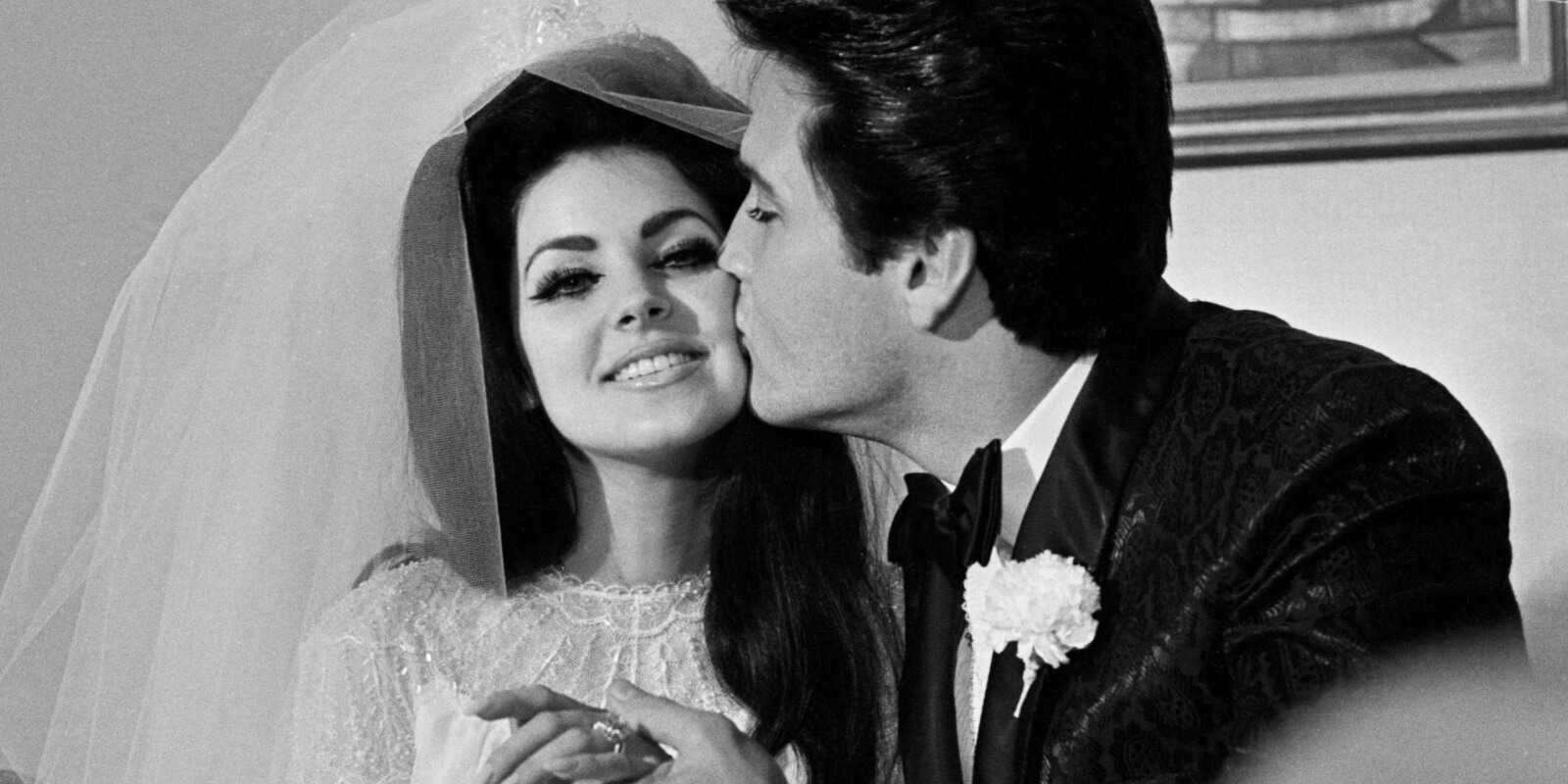 You are currently viewing Priscilla Presley and Elvis Presley Used ‘Baby Talk’ to Communicate: ‘You Have to Have Your Own Language’
