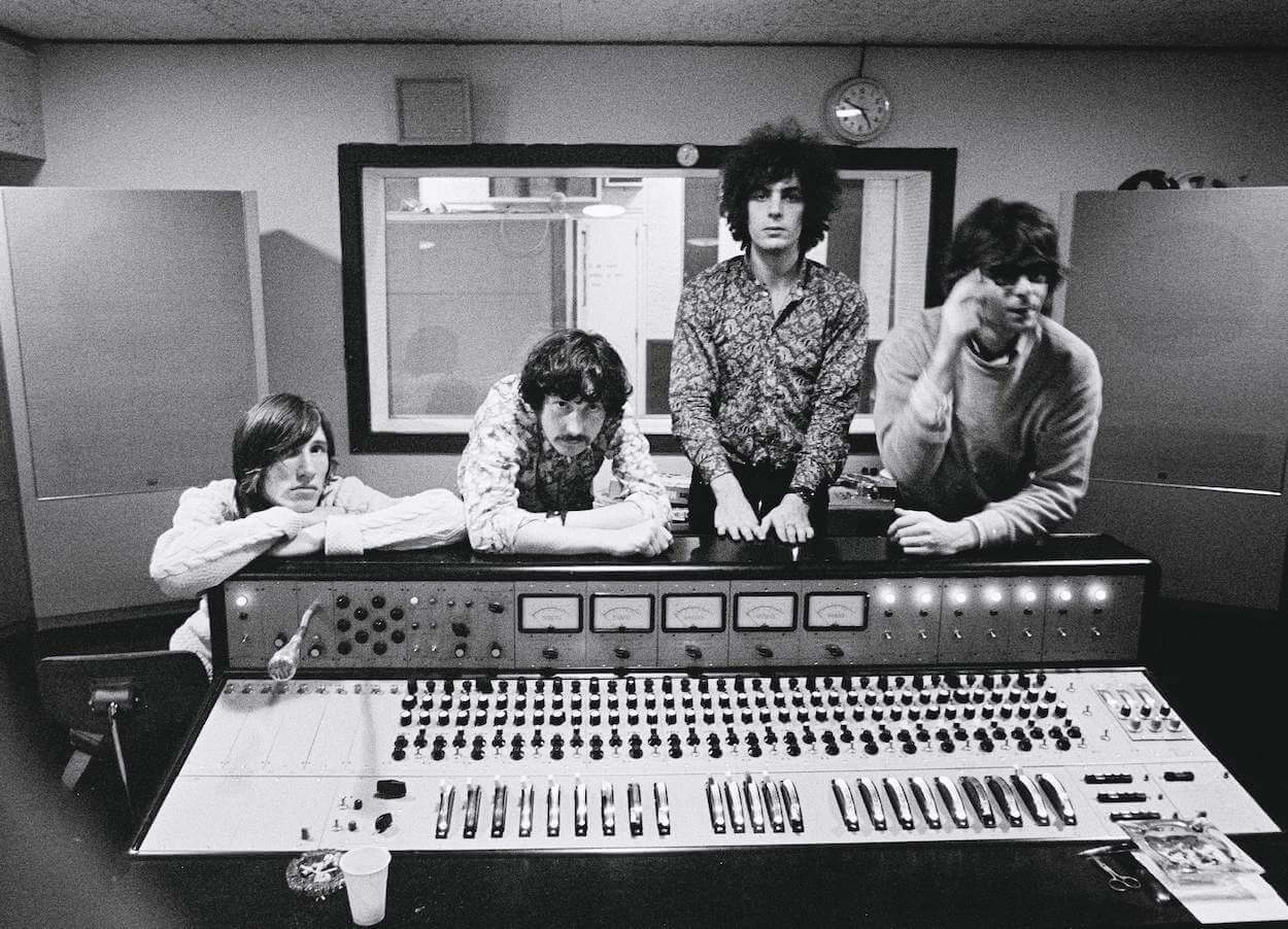 Read more about the article The Other Time Syd Barrett Crashed a Pink Floyd Recording Session