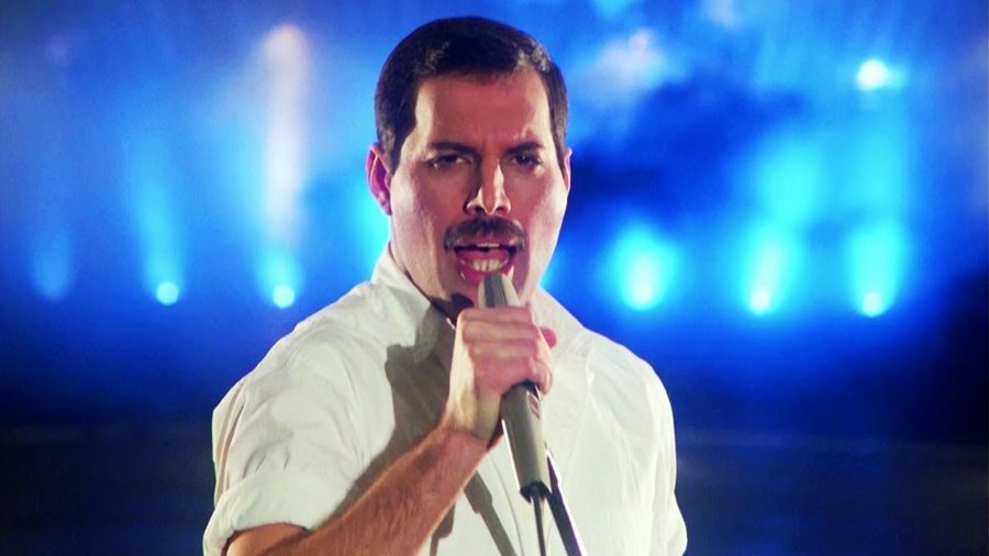 You are currently viewing A previously unheard version of Freddie Mercury’s ‘Time Waits For No One’ has been unearthed | Listen