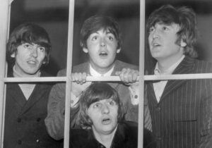 Read more about the article Which of the Beatles Members Are Still Alive?