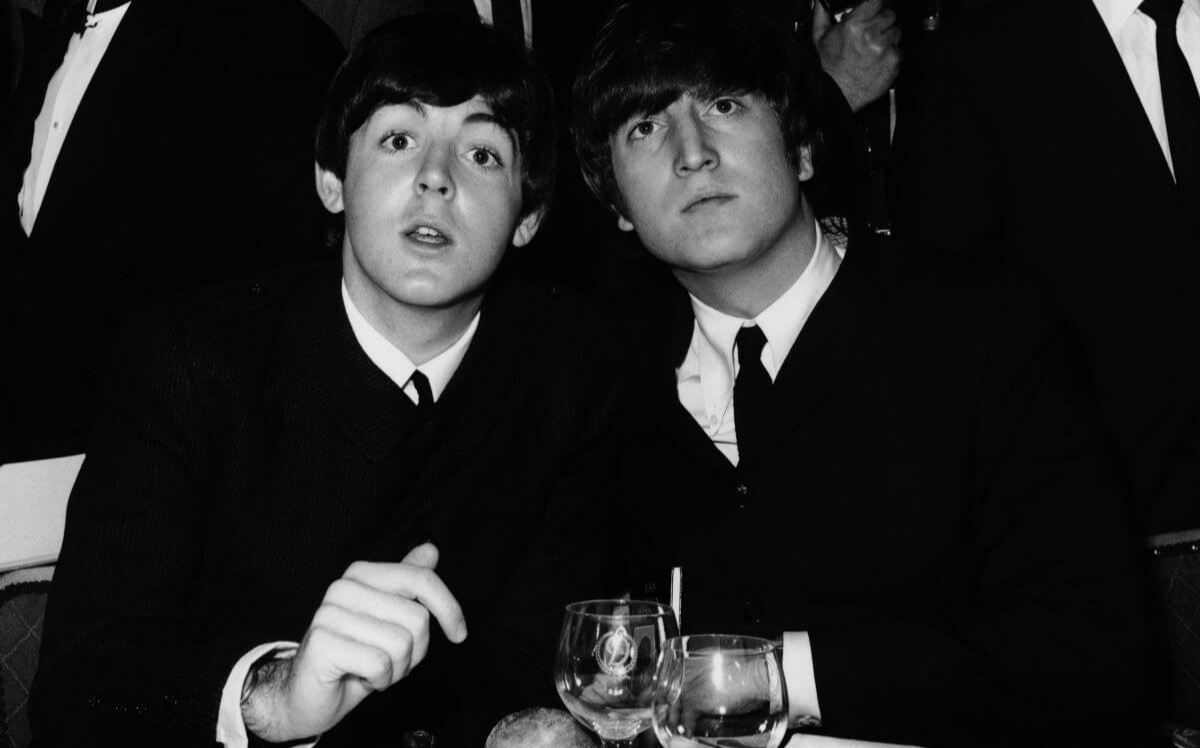 You are currently viewing John Lennon Had to Beg Paul McCartney to Turn on His Father and Rejoin The Beatles