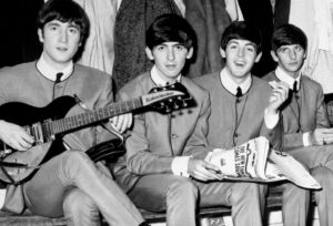 Read more about the article John Lennon Said It Was ‘Traumatic’ for The Beatles to Sing ‘Love Me Do’