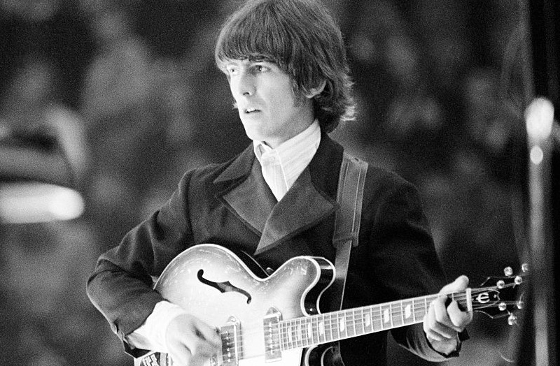 You are currently viewing On This Day: George Harrison Becomes First Beatle to Hit No. 1 as a Solo Artist With “My Sweet Lord”