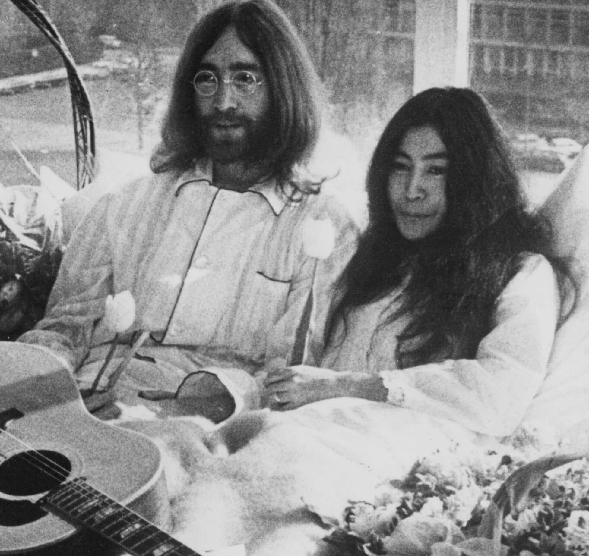 You are currently viewing Yoko Ono Wanted This John Lennon Song to Hit No. 1