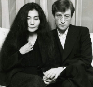 Read more about the article Yoko Ono Felt Like John Lennon’s ‘Conspirator’ When They Made These 2 Albums