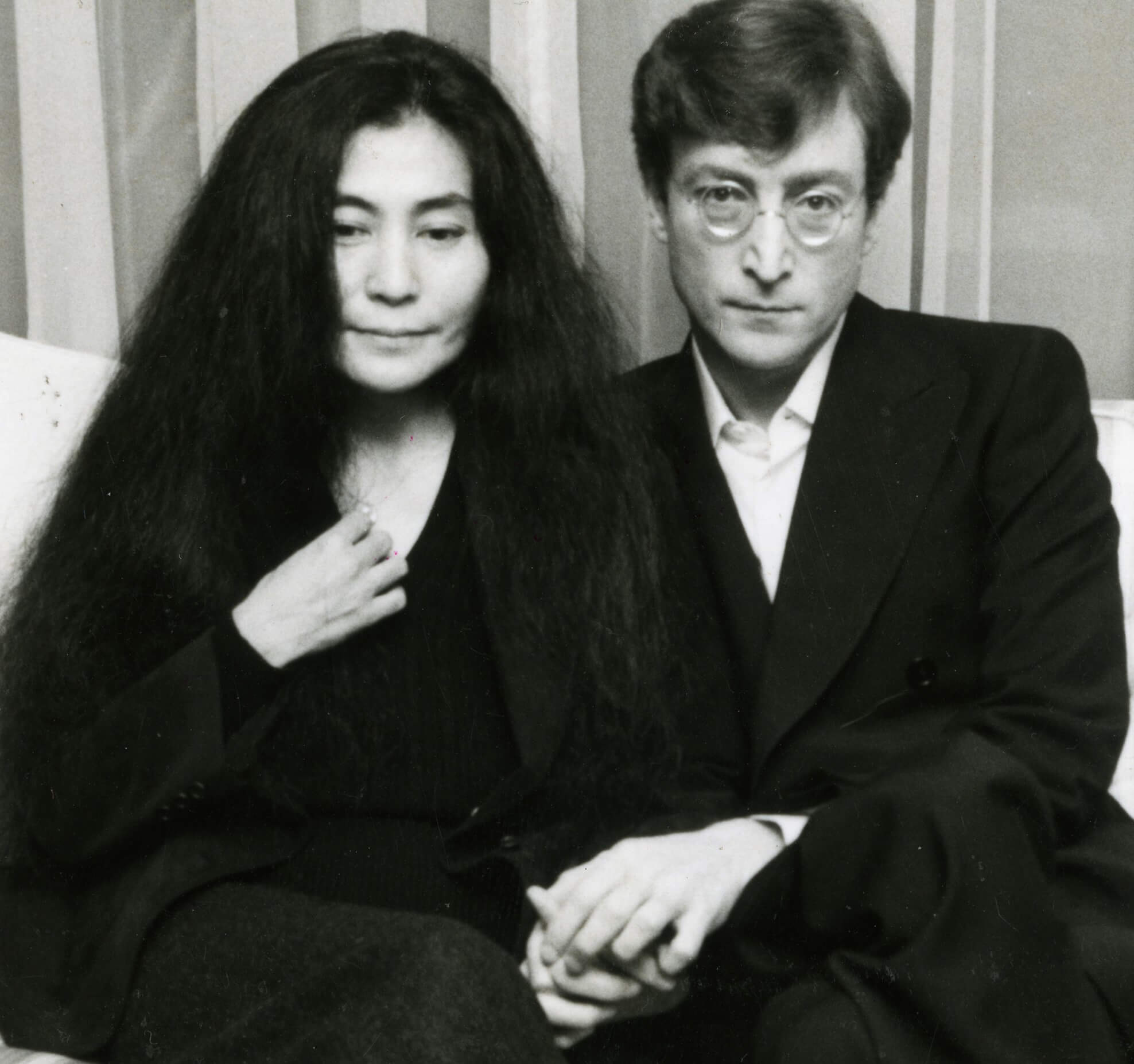 You are currently viewing Yoko Ono Felt Like John Lennon’s ‘Conspirator’ When They Made These 2 Albums
