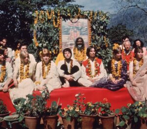Read more about the article A Tiger Shooting During The Beatles’ Stay in India Inspired ‘The Continuing Story of Bungalow Bill’