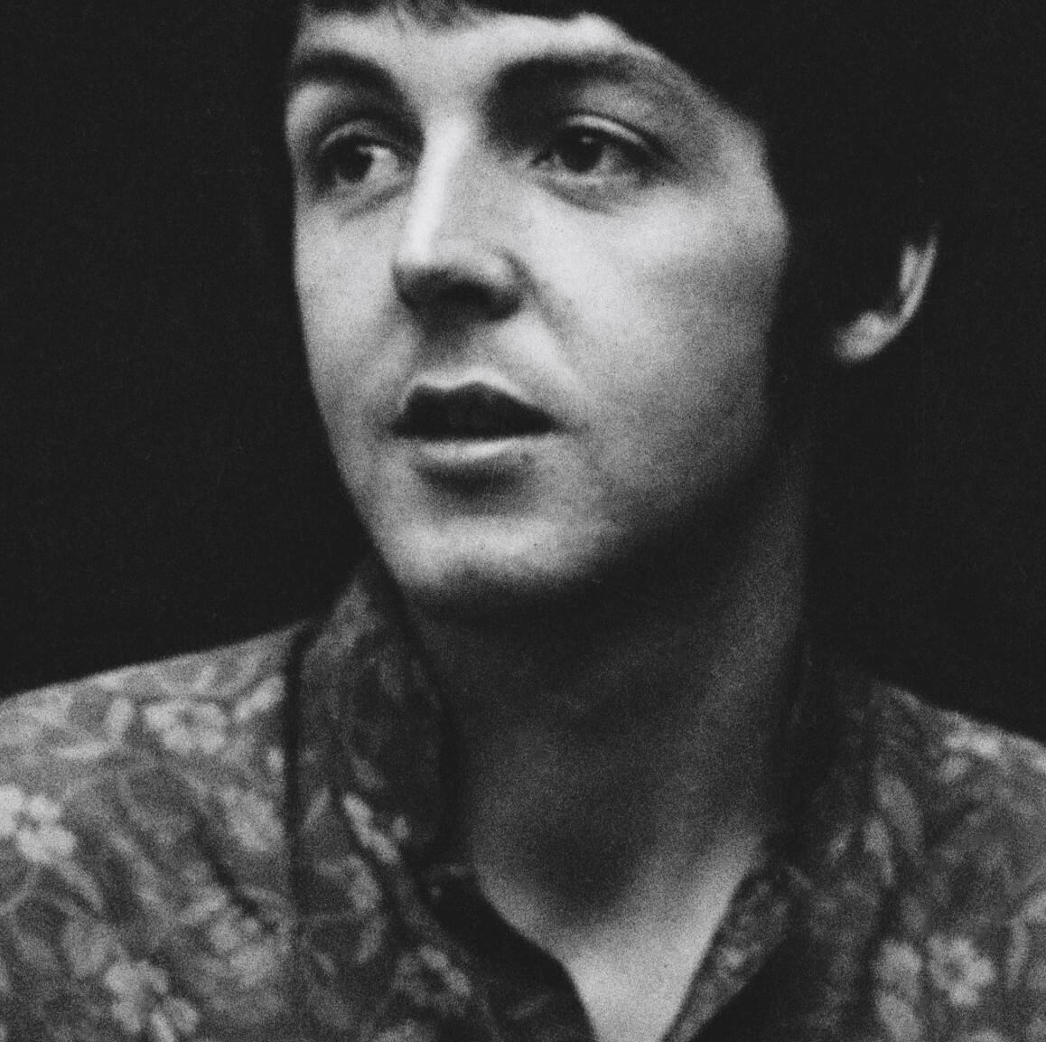 You are currently viewing How a ‘Hot, Dusty’ Car Ride Helped Paul McCartney Finish The Beatles’ ‘Yesterday’