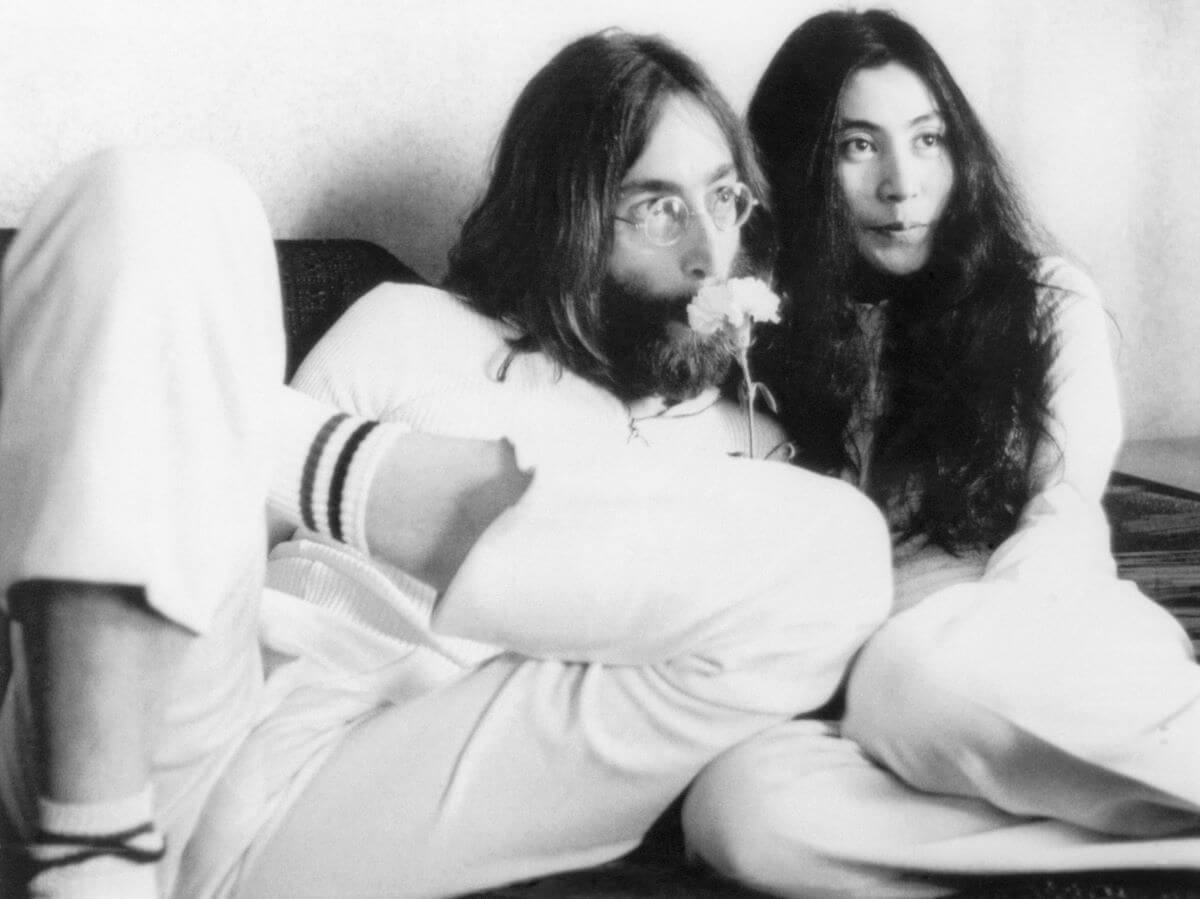 Read more about the article Singers on John Lennon’s ‘Give Peace a Chance’ Didn’t Know They Were Being Recorded