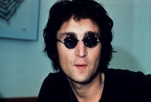 Read more about the article John Lennon Said 1 of His Major Songwriting Achievements Sounded ‘Strange’
