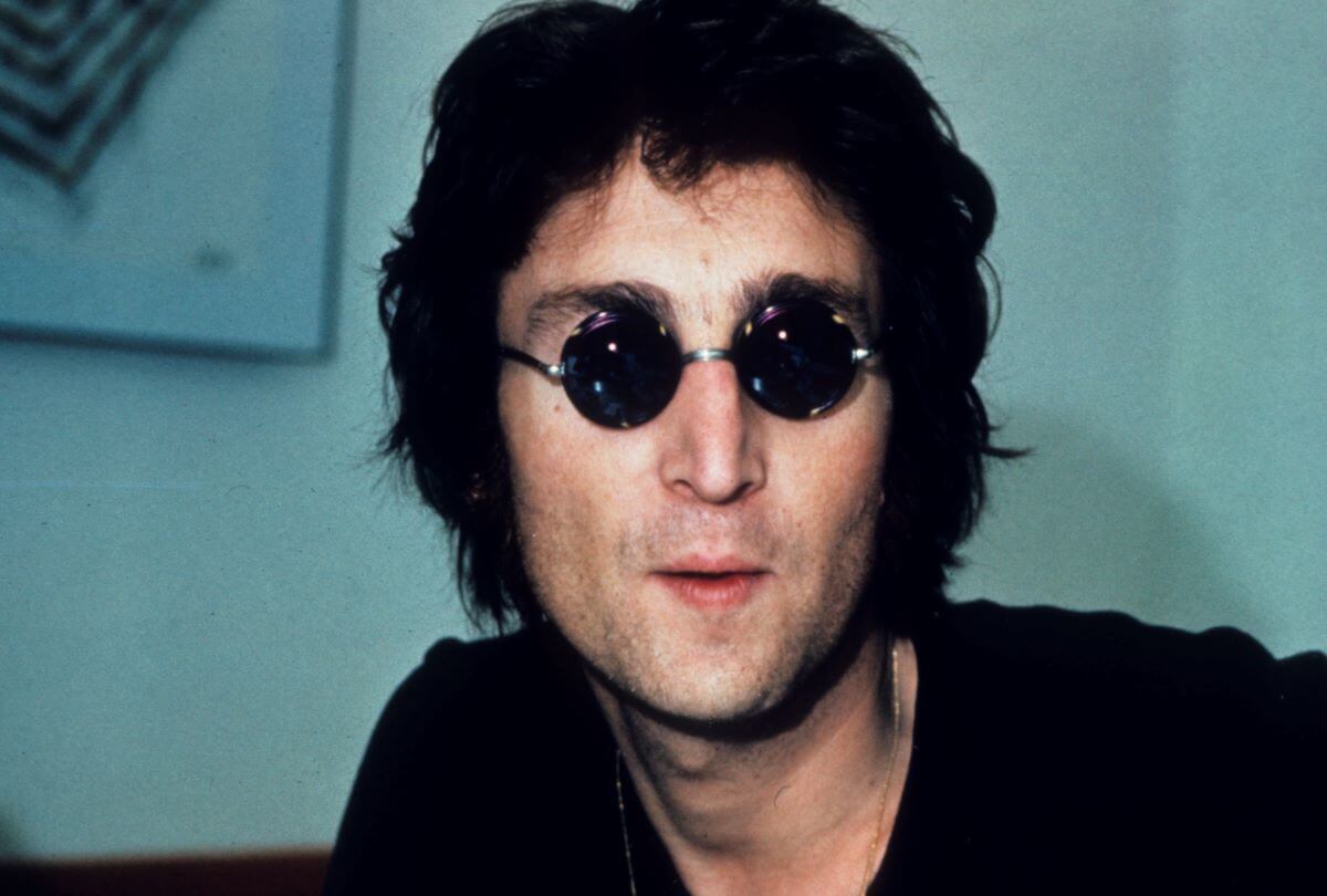 You are currently viewing John Lennon Said 1 of His Major Songwriting Achievements Sounded ‘Strange’