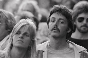 Read more about the article Linda McCartney Would Have Taken a Bullet for Paul McCartney ‘No Question’ When a Man With a Gun Approached