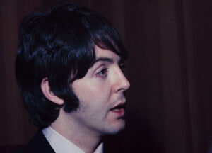 Read more about the article Why Paul McCartney Loved The Beatles’ ‘Lucy in the Sky with Diamonds’