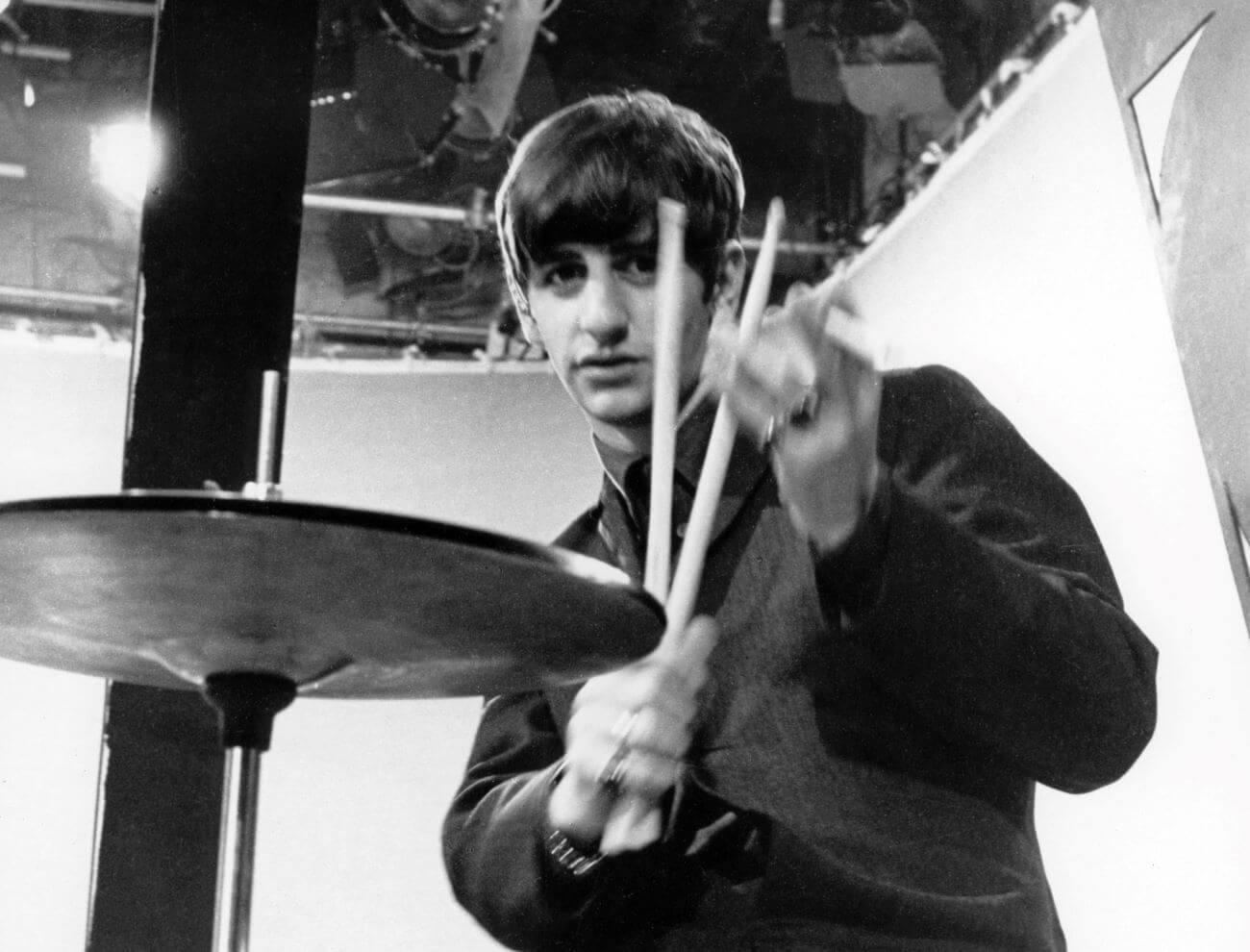 You are currently viewing Ringo Starr Had to Be Begged to Perform His Only Beatles Drum Solo