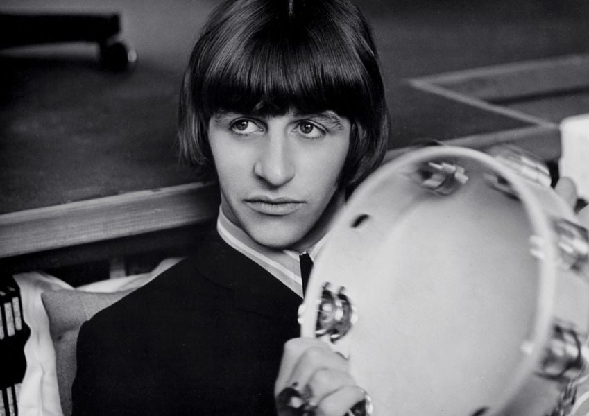 You are currently viewing The first song Ringo Starr learned to play on drums