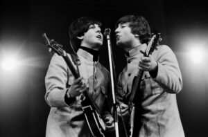 Read more about the article The Paul McCartney song that challenged John Lennon as the leader of The Beatles
