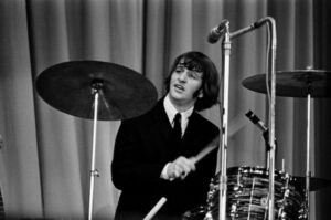 Read more about the article Hear Ringo Starr’s isolated drum track for The Beatles song ‘Ticket To Ride’