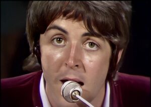 Read more about the article The hilarious original lyrics Paul McCartney wrote for The Beatles song ‘Yesterday’