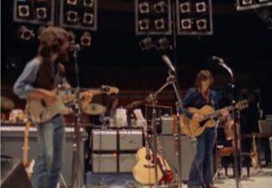 Read more about the article Watch George Harrison, Eric Clapton and Ringo Starr jam in rare footage from 1971