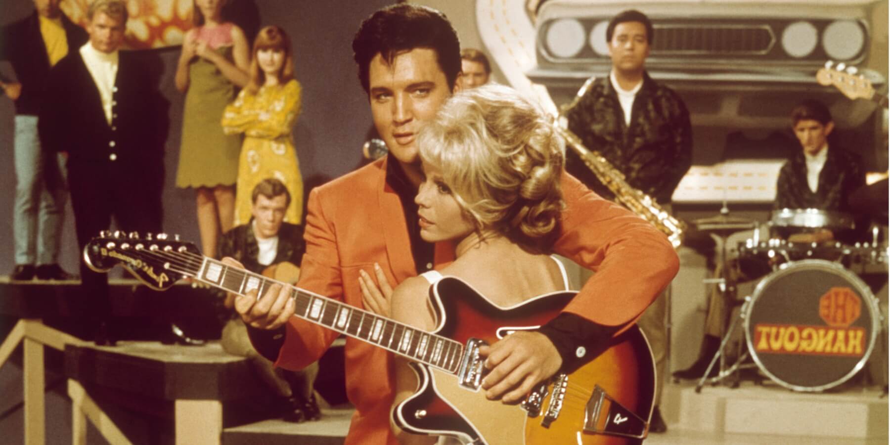 Read more about the article Elvis Presley Had ‘Dreamy’ Eyes, Confesses Nancy Sinatra: ‘So Easy to Get Lost In’