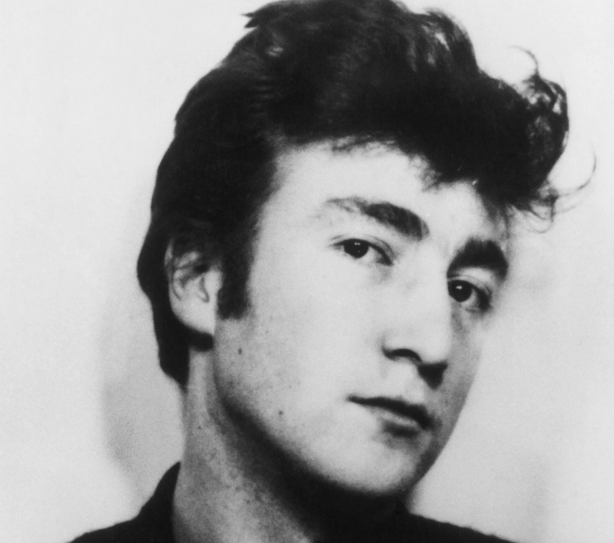 Read more about the article John Lennon Wrote 1 Song From The Beatles’ ‘Let It Be’ as a Teen