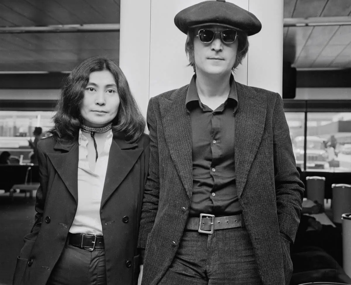 You are currently viewing John Lennon Admitted He Understood Why The Beatles Were Frustrated With Him and Yoko Ono