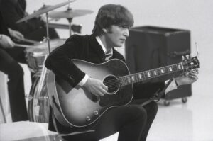 Read more about the article John Lennon Didn’t Want to ‘Overblow’ The Beatles’ Importance