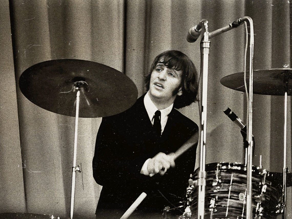 You are currently viewing Listen to Ringo Starr’s isolated drums on The Beatles song ‘Nowhere Man’