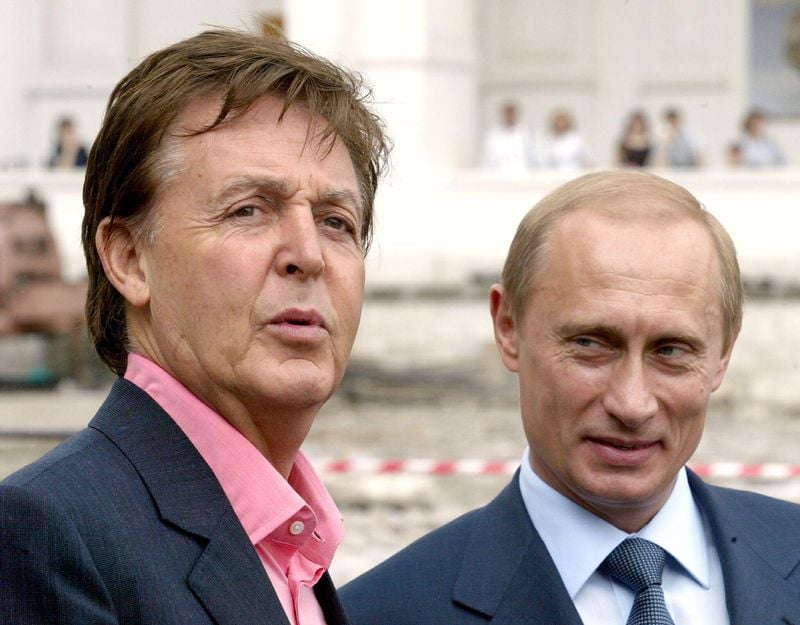You are currently viewing When Paul McCartney met Vladimir Putin