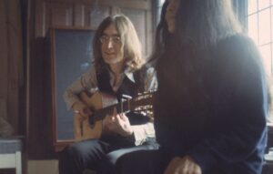 Read more about the article The ‘Fruity’ Beatles Song That Featured a John Lennon Guitar Solo and George on Bass