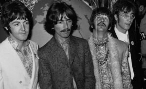 Read more about the article The ‘Cosmic’ Beatles Song Ringo Starr Wrote After Getting Fed Up With the Band
